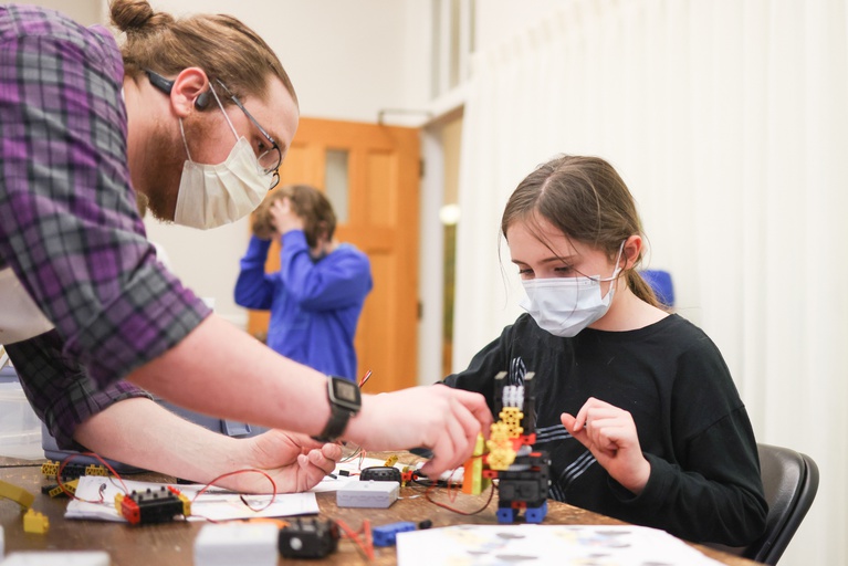 Battle Robots at Jefferson School, Summit (2023-01-09 - 2023-02-27)